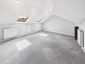 LOFT ROOM- click for photo gallery